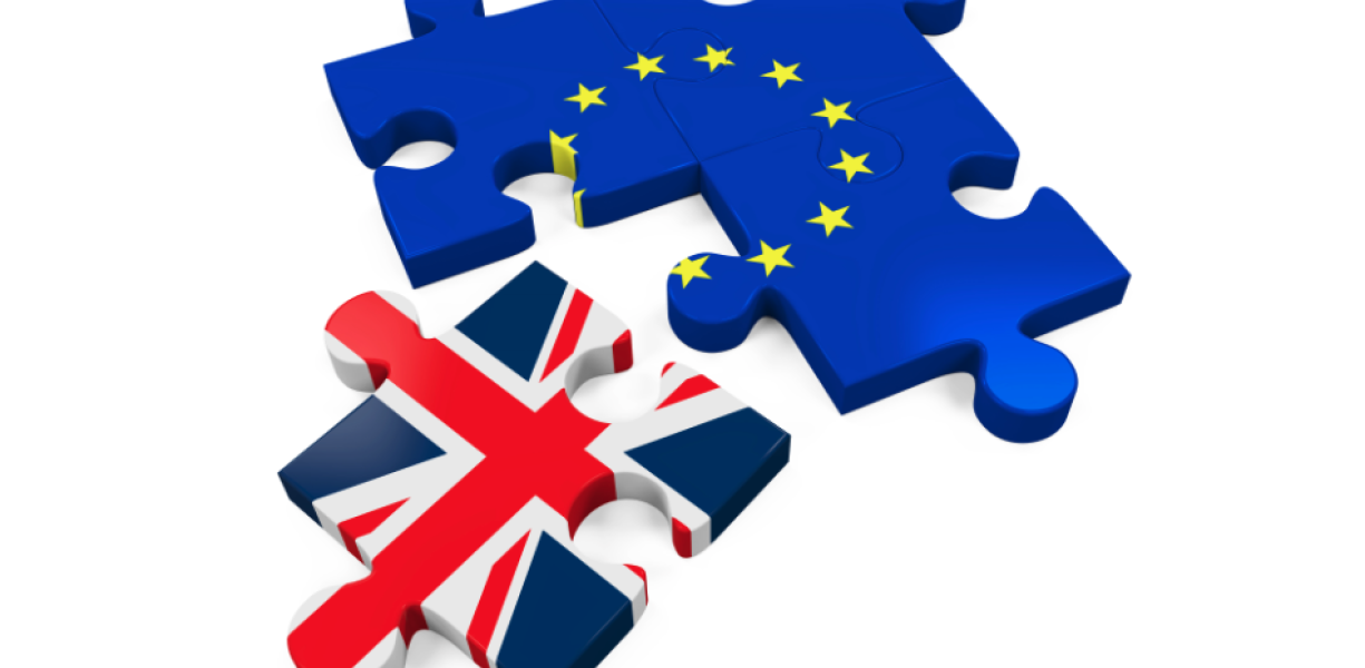 Jigsaw puzzle with EU and UK flag symbolising Brexit.