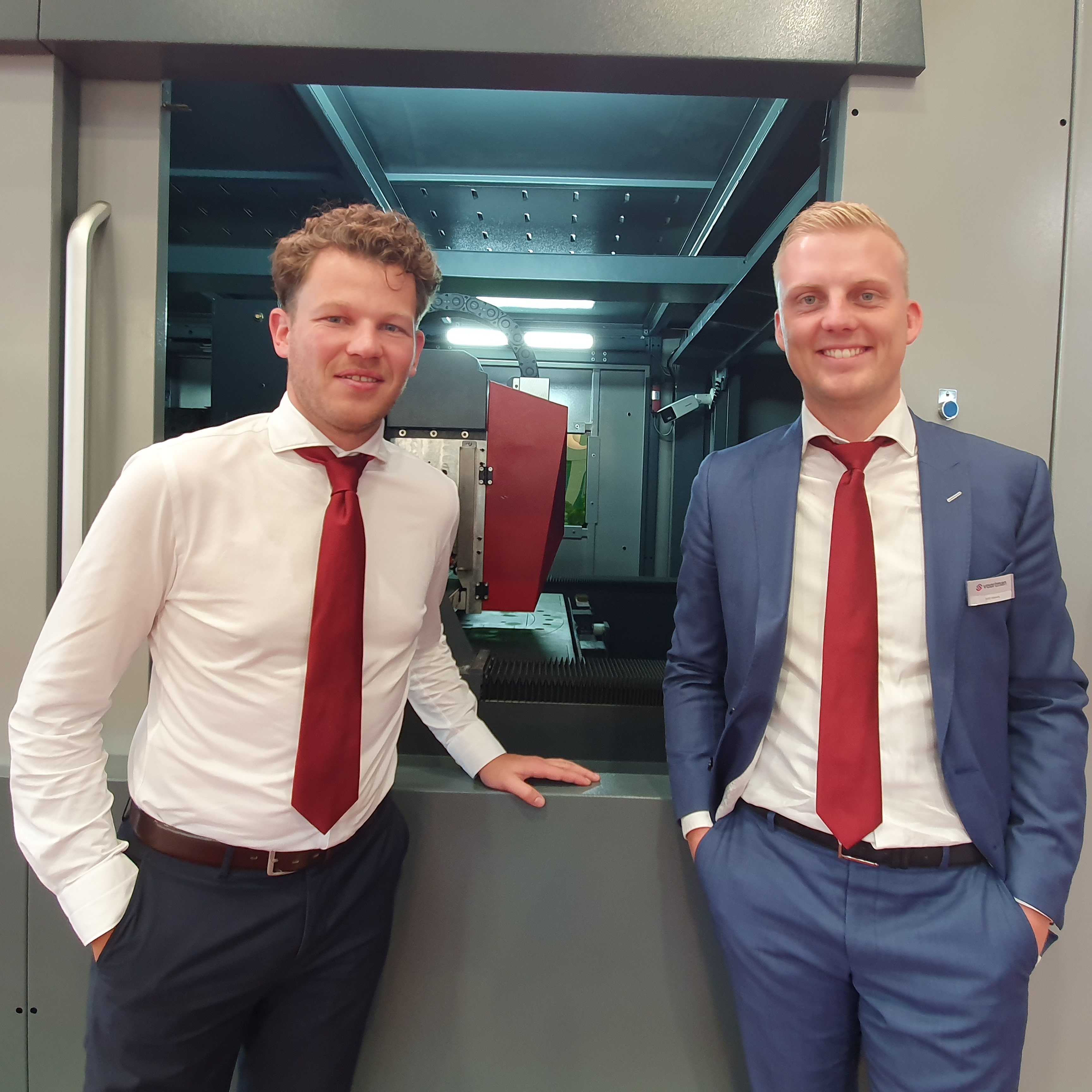 L-R: Thomas Krone (Voortman’s business development and marketing director) and Stef Rohaan (Voortman’s product manager for plate) at Blechexpo/Schweisstec.