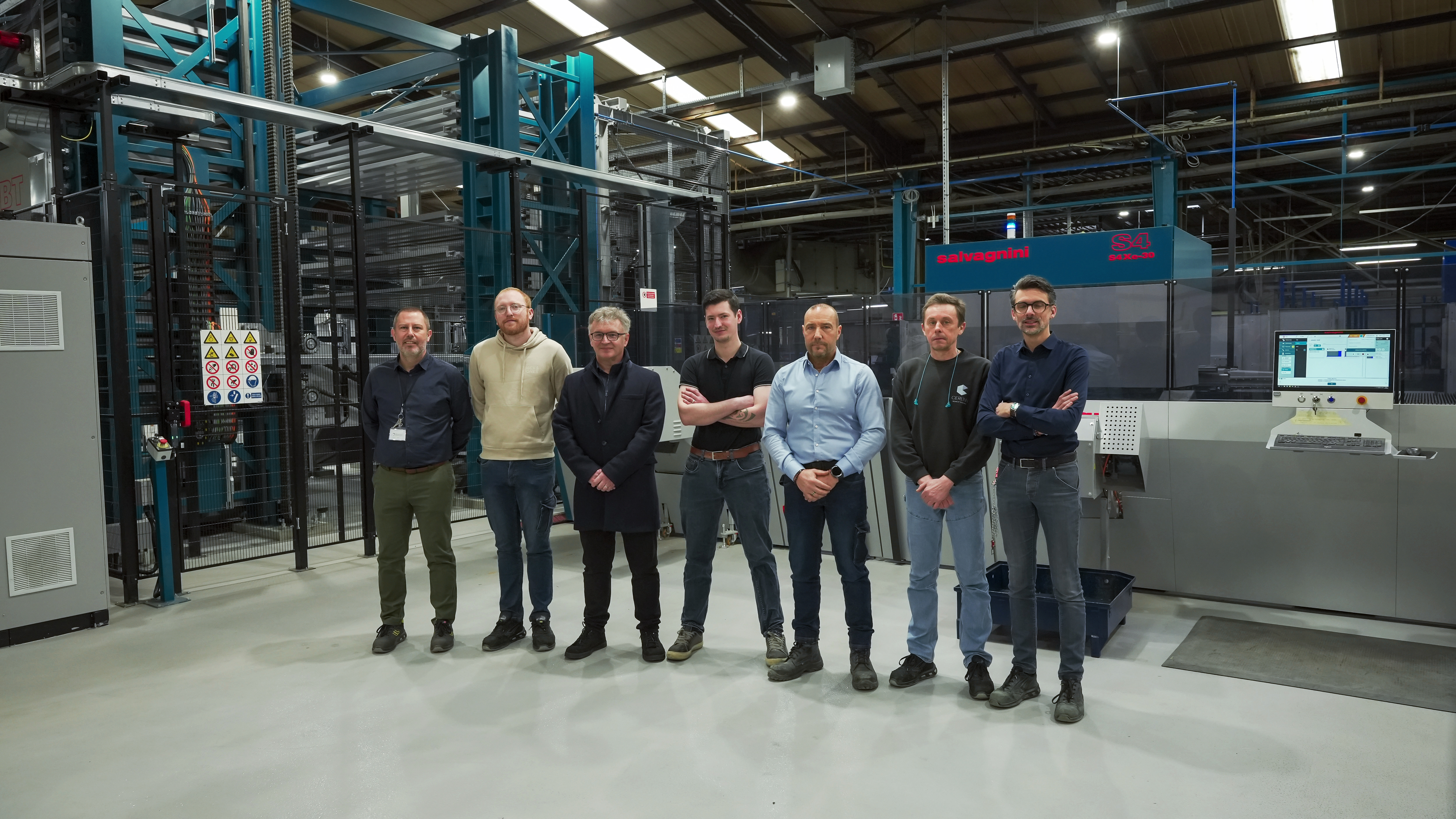 The Cerenn team in front of the new FMS installation.