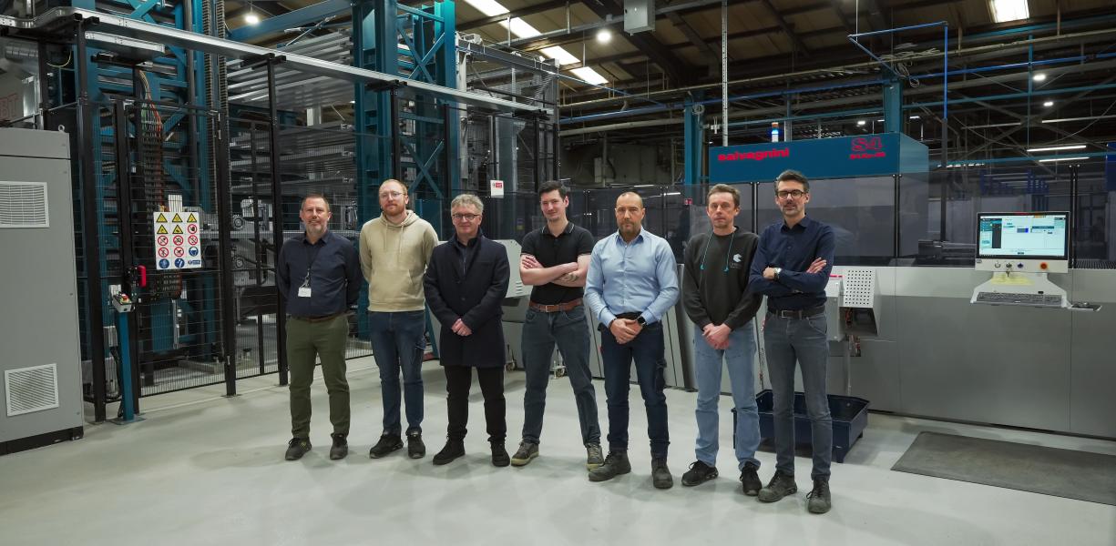 The Cerenn team in front of the new FMS installation.